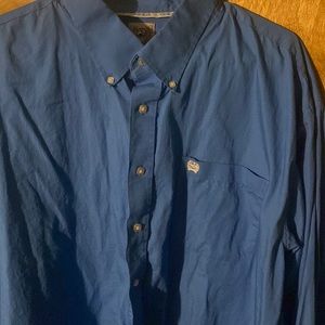 Like new Cinch Button Up dress shirt.